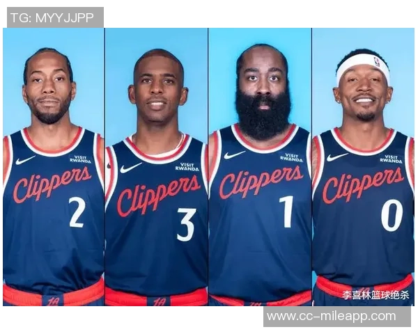 快船分享哈登与中国留学生约翰郝亲密合影表达感激之情