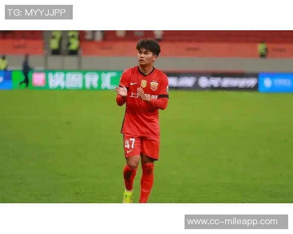 王晓瑞透露玉昆与上海希望之星接洽中并非蒯纪闻而是国产中锋球员 王晓瑞透露玉昆与上海希望之星接洽中并非蒯纪闻而是国产中锋球员